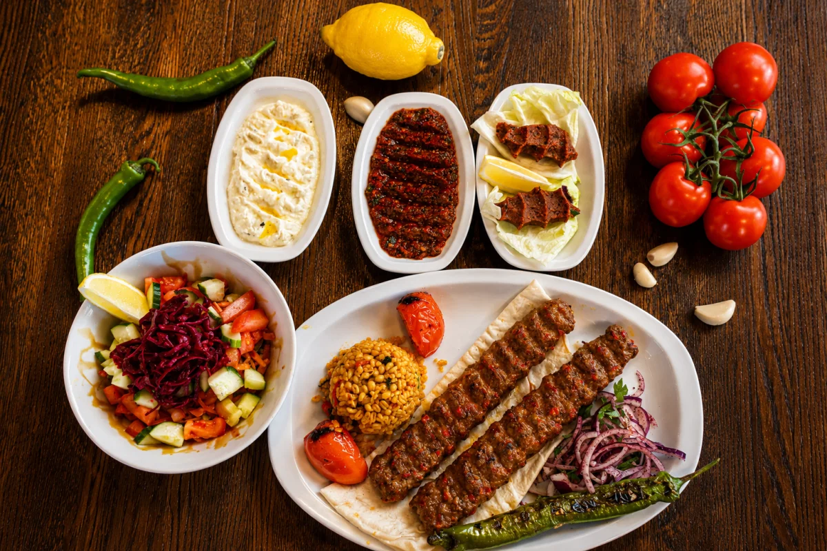 Holzkohle Grill