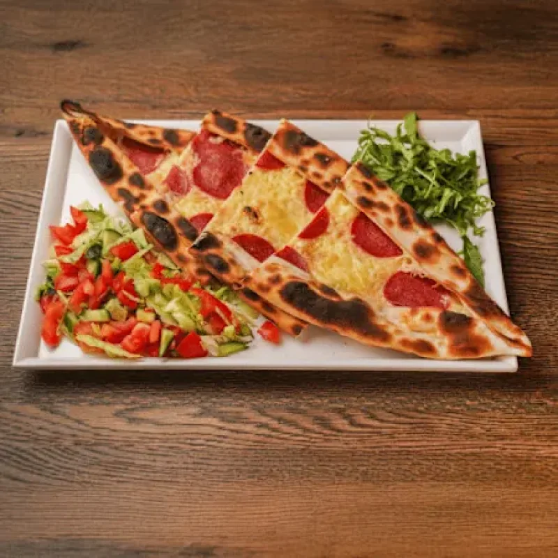 Pide Salami
