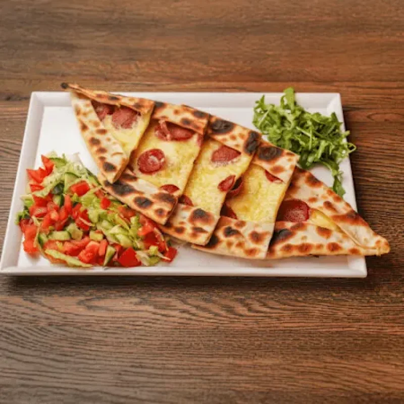 Pide Sucuk