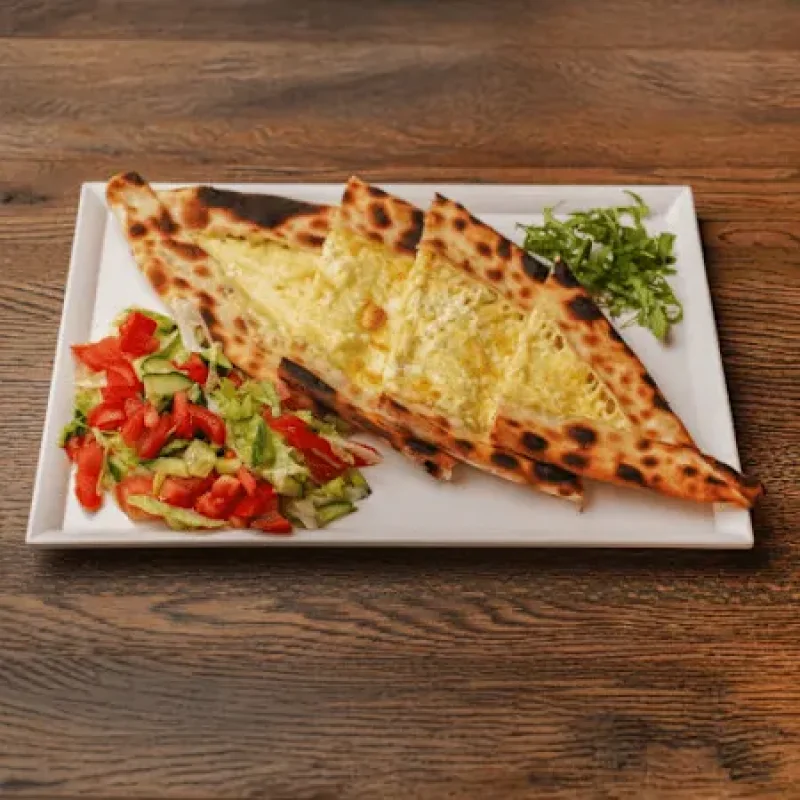 Pide Feta-Gouda