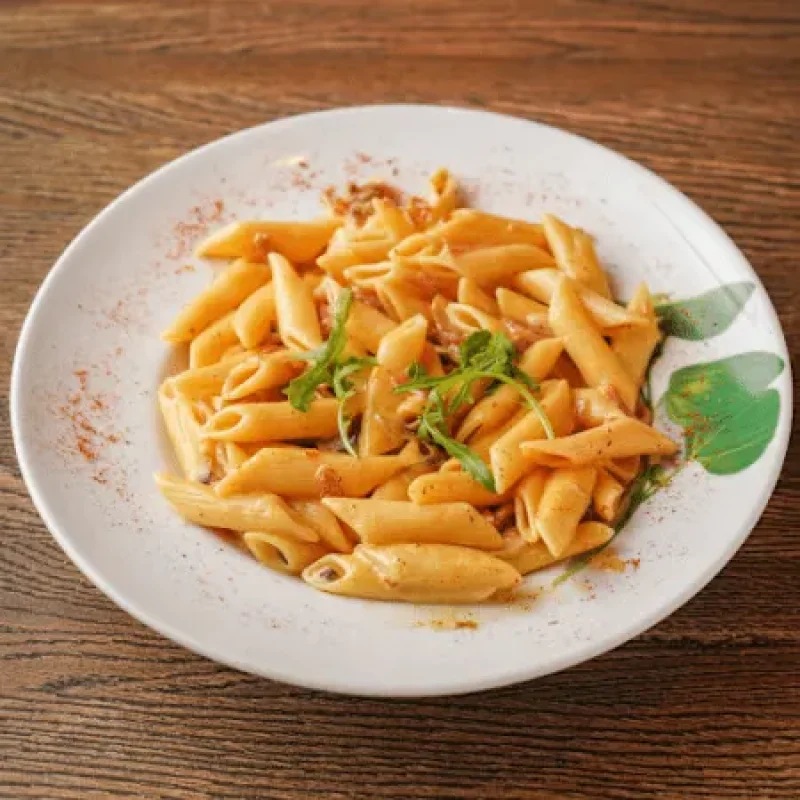 Penne Truthahn mit Champignons-Sahnesauce